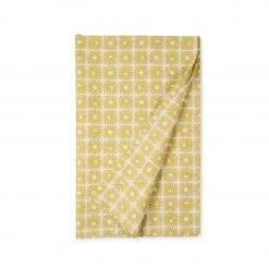Skinny LaMinx Sunshine Tablecloth In Yellow All Dinnerware